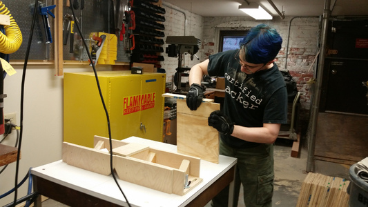 Finished router table